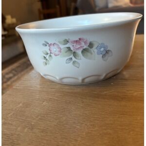 Pfaltzgraff Tea Rose Stoneware Serving Bowl Floral Pink Blue USA Made Vintage